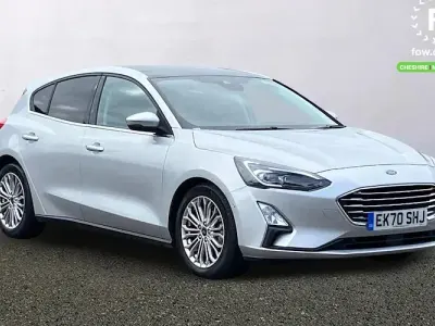 Używany Ford Focus Titanium X 120 KM (88 kW) 2020 Srebrny Hatchback