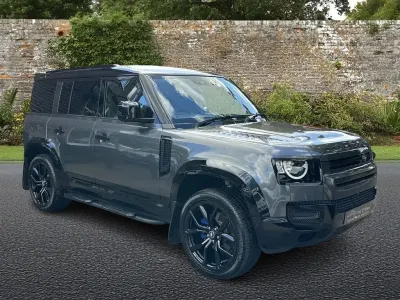 Used Land Rover Defender S 250 HP (183 kW) 2021 Grey SUV