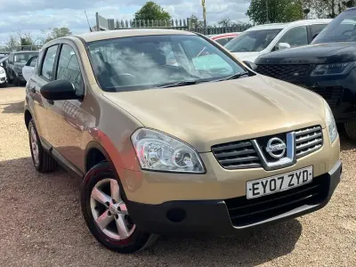 Used Nissan Qashqai Visia 141 HP (103 kW) 2007 Gold SUV