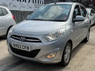 Used Hyundai i10 Active 86 HP (63 kW) 2013 Silver Hatchback