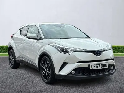 Used Toyota C-HR 122 HP (89 kW) 2018 White SUV