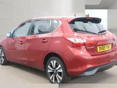 Used Nissan Pulsar N-TEC 116 HP (85 kW) 2015 Red Hatchback