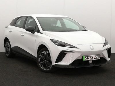 Used MG MG4 EV SE 125 kW (170 HP) 2023 White Hatchback