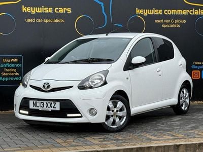 Used Toyota Aygo 68 HP (50 kW) 2013 White Hatchback