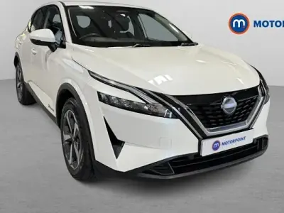Used Nissan Qashqai Acenta Premium 190 HP (139 kW) 2023 White SUV