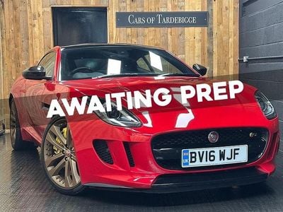 Usado Jaguar F-Type Supercharged 380 HP (279 kW) 2016 Vermelho Coupé
