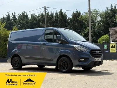Used Ford Transit Custom Trend 2020 Blue Van