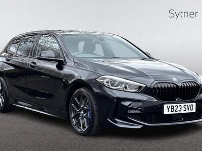 Usado BMW 118 M Sport 136 HP (100 kW) 2023 Preto Citadino