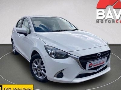 Used Mazda 2 75 HP (55 kW) 2018 White Hatchback