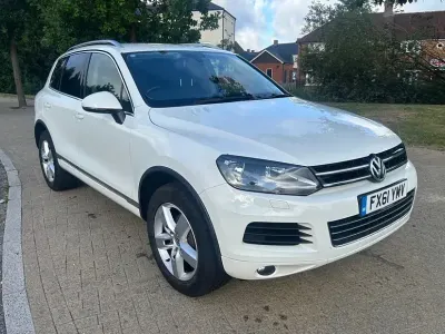 Used VW Touareg SE 245 HP (180 kW) 2011 White SUV