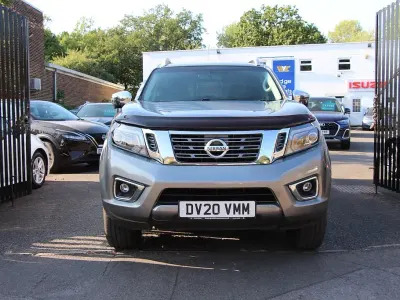 Used Nissan Navara Tekna 190 HP (139 kW) 2020 Grey Pickup