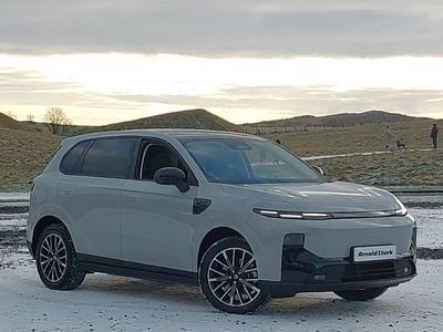 New Leapmotor B10 160 kW (218 HP) 2025 Grey SUV