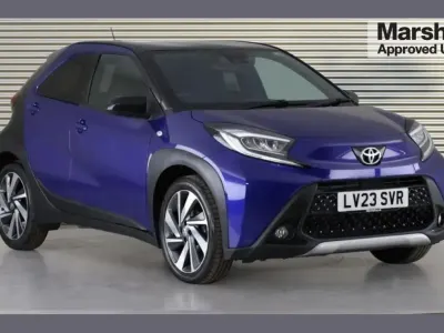 Used Toyota Aygo X 72 HP (52 kW) 2023 Blue SUV