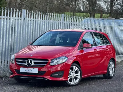 Used Mercedes B180 Executive 2017 Red Hatchback