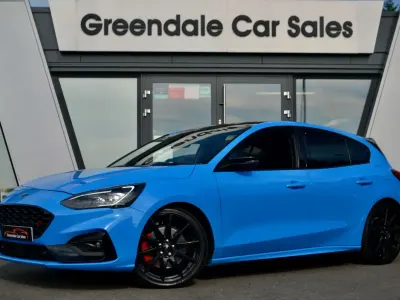 Used Ford Focus ST 280 HP (205 kW) 2021 Blue Hatchback