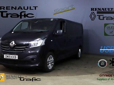 Black Used 2019 Renault Trafic MPV | £8,995 (Fair price)