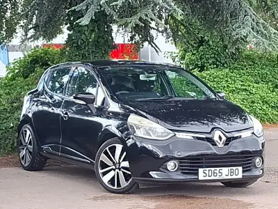 Used Renault Clio Dynamique 90 HP (66 kW) 2015 Black Hatchback