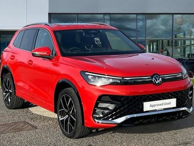 Used VW Tiguan R-line 272 HP (200 kW) 2025 Persimmon red metallic SUV