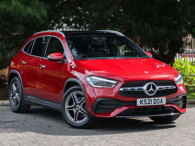 Mercedes GLA220