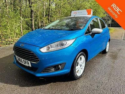 Usado Ford Fiesta Zetec 82 HP (60 kW) 2016 Azul Citadino