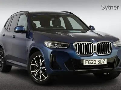 Begagnad BMW X3 M Sport 187 HK (137 kW) 2023 Blå SUV