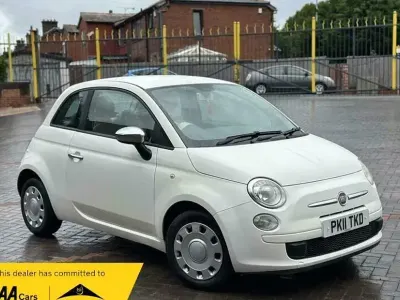 Used Fiat 500 Pop 69 HP (50 kW) 2011 White Hatchback
