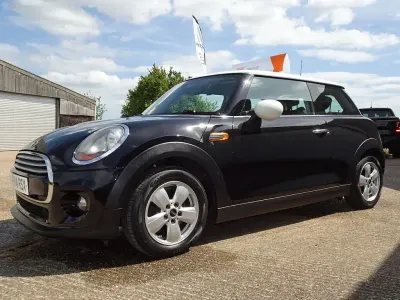 Used Mini Cooper Hatch 136 HP (100 kW) 2014 Black Hatchback