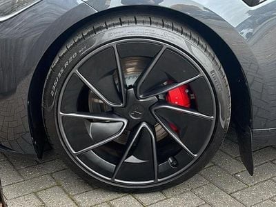 New 2025 Tesla Model 3 Performance Sedan | £47,799 (Fair price)