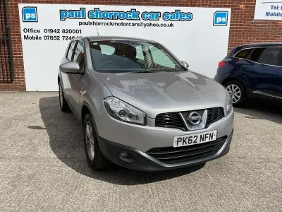 Used Nissan Qashqai Acenta 117 HP (86 kW) 2012 Silver SUV