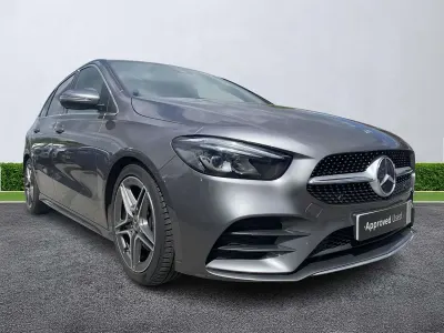 Begagnad Mercedes B200