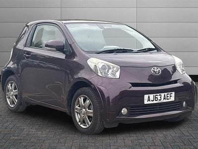 Used Toyota iQ 68 HP (50 kW) 2014 Deep amethyst Hatchback