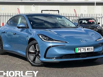Used MG IM5 300 kW (408 HP) 2025 Blue Hatchback