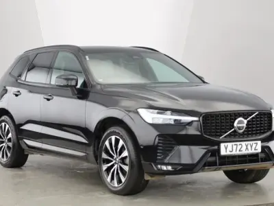 Usado Volvo XC60 Plus 197 HP (144 kW) 2023 Preto SUV