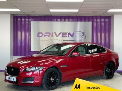 Used Jaguar XF Prestige 163 HP (119 kW) 2019 Red Sedan