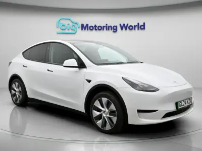 Used Tesla Model Y RWD 216 kW (295 HP) 2024 SUV