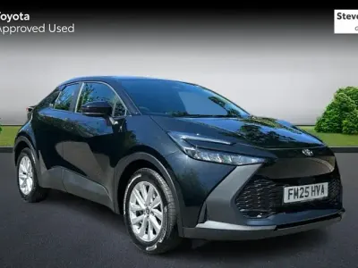 Used Toyota C-HR 140 HP (102 kW) 2025 Black SUV