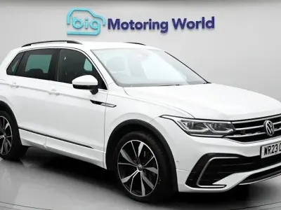 Second-hand VW Tiguan R-line 150 CP (110 kW) 2023 Alb SUV