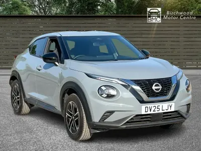 Used Nissan Juke N-Connecta 114 HP (83 kW) 2025 Grey SUV