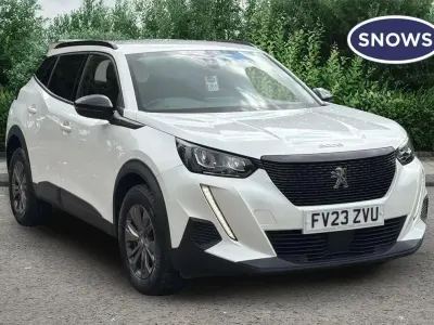 Used Peugeot 2008 Active+ 101 HP (74 kW) 2023 White SUV