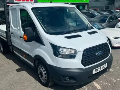 Used Ford Transit 2019 White Sedan