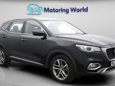 Black Used 2022 MG HS Excite SUV | £15,500 (Fair price)