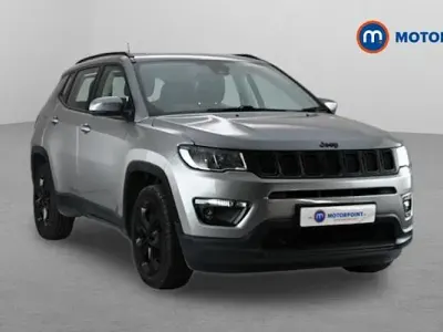 Begagnad Jeep Compass Night Eagle 140 HK (102 kW) 2020 Grå SUV