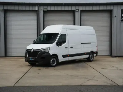 Used Renault Master Business 2023 White MPV