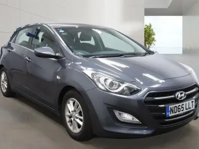 Used Hyundai i30 SE 110 HP (80 kW) 2015 Grey Hatchback