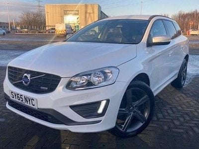 Used Volvo XC60 R-Design 215 HP (158 kW) 2015 White SUV