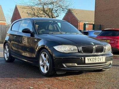 Black Used 2009 BMW 118 Comfort Edition Hatchback | £2,495 (Fair price)