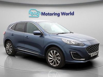 Usado Ford Kuga Vignale 225 HP (165 kW) 2023 Azul SUV