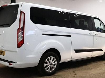 Begagnad Ford Tourneo Custom Zetec 130 HK (95 kW) 2019 Vit Van