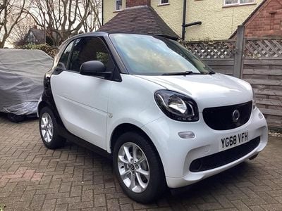 Black Used 2018 Smart ForTwo Coupé Passion Coupe | £4,500 (Fair price)