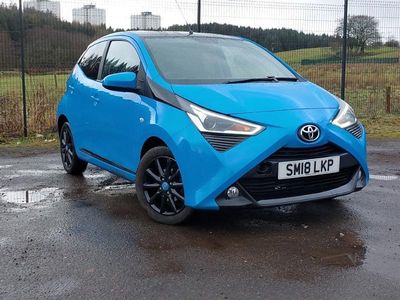 Used Toyota Aygo x-press 69 HP (50 kW) 2018 Blue Hatchback